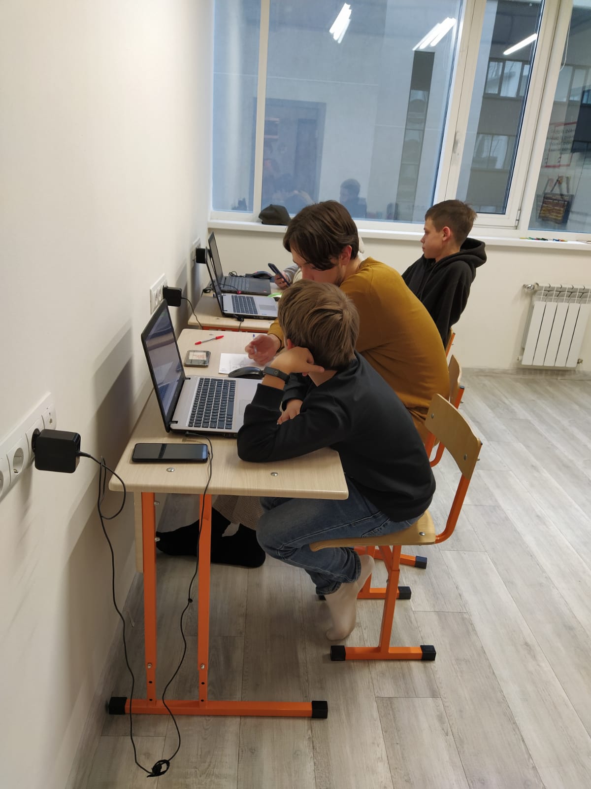 Урок программирования для детей в центре развития PANDA